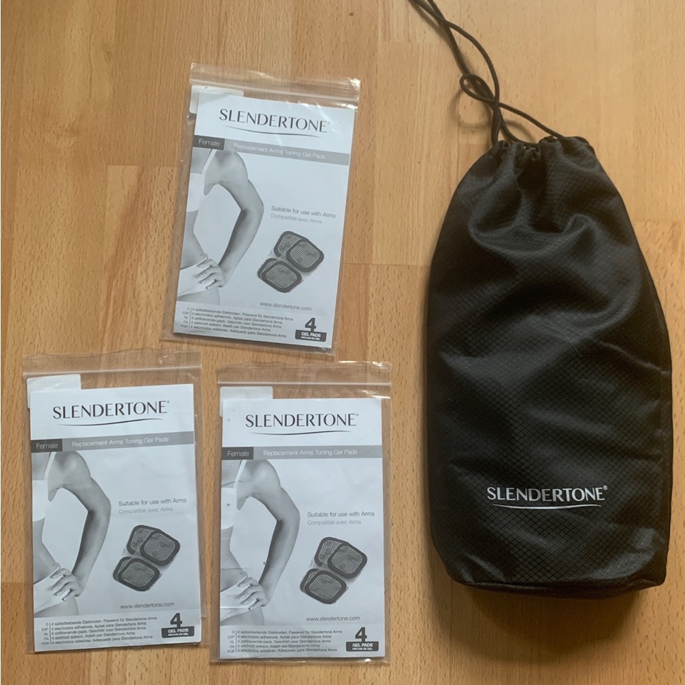 Slendertone female Arm Toning unit with Carry Bag and gel pads READ DESCRIPTION